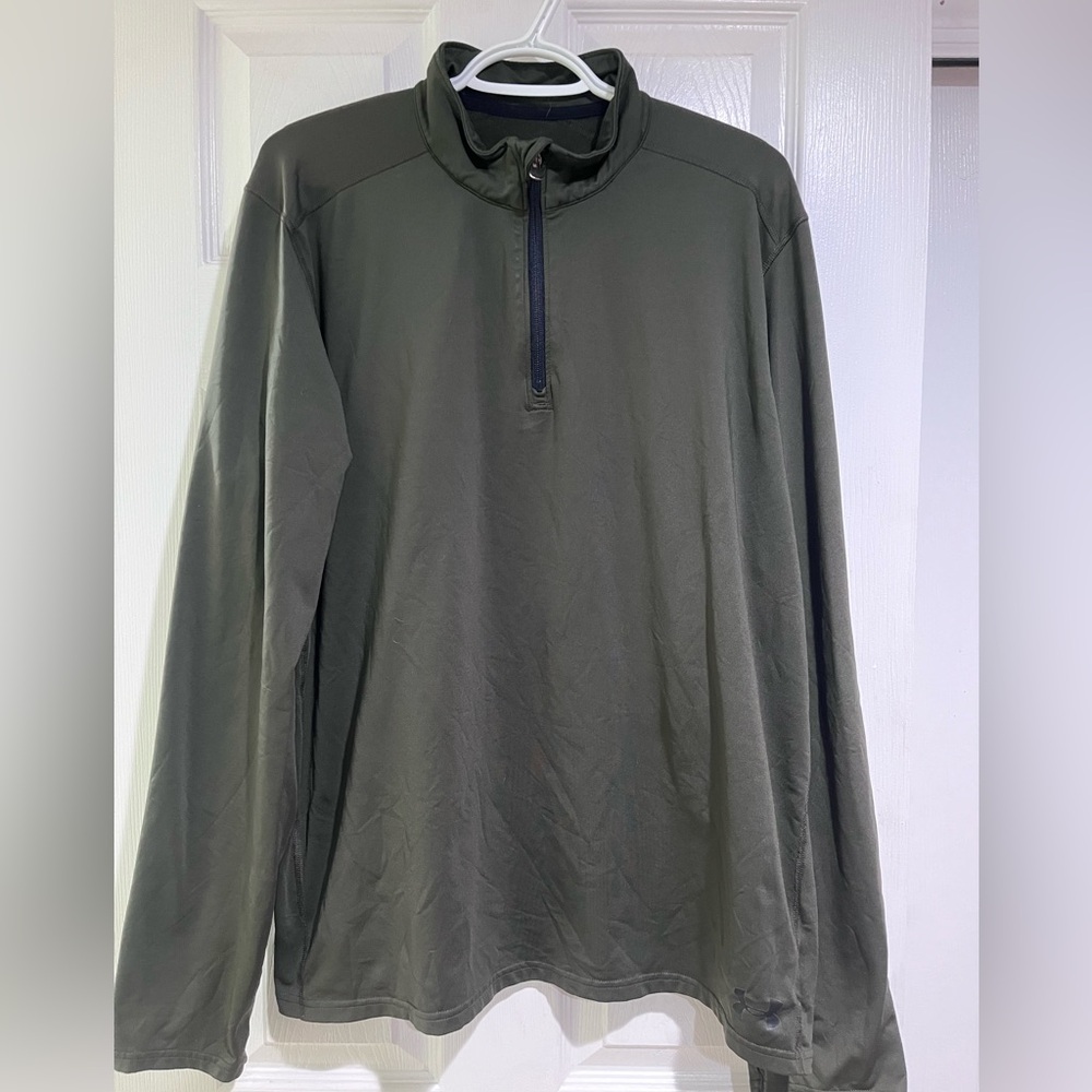 Under Armour 3/4 Zip. Green, Large 
Tactical Warm Gear Shirt.